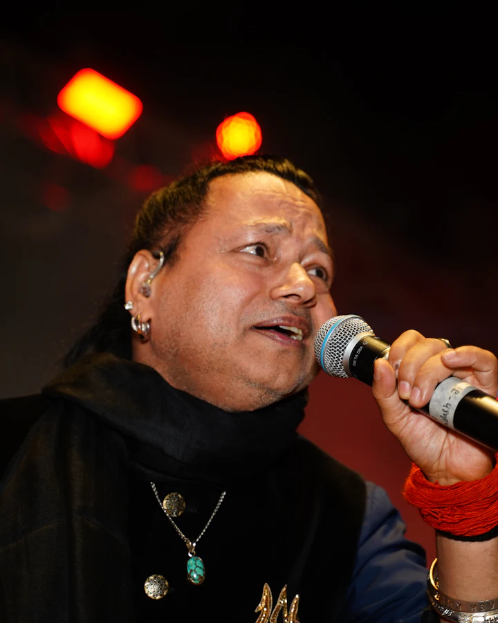Portrait of Vikram Iyer